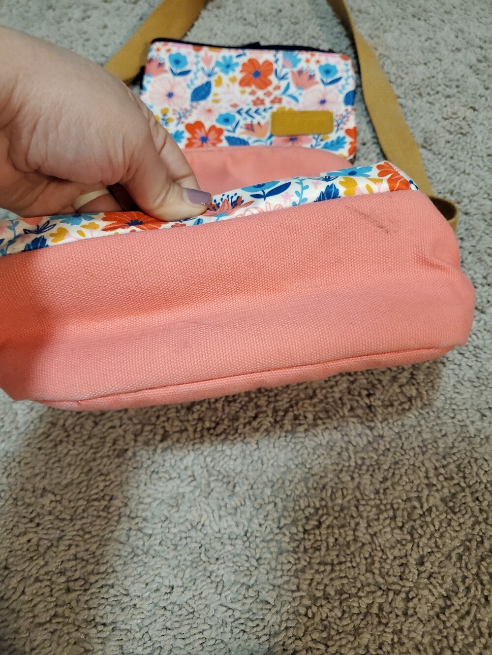 Leaper Floral Crossbody Bag And Pounch Set - Picture 3 of 6